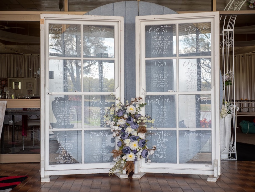 Aisle Entry Decor